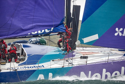 THM-17_062637_team AkzoNobel