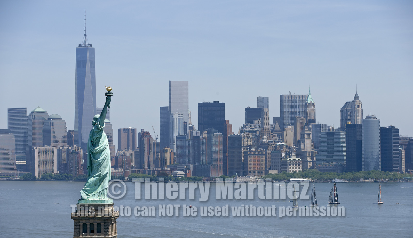 HUGO BOSS WATCHES MANHATTAN CHARITY RACE