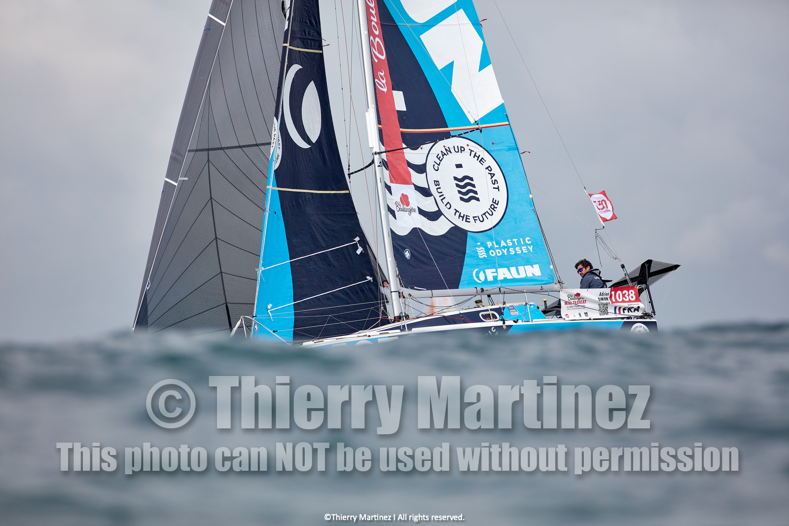 23_22597   © Thierry Martinez. LES SABLES D'OLONNE, 85 - FRANCE 25 septembre 2023.Départ MINI TRANSAT 2023. Départ du Dimanche 24 septembre retardé au Lundi 25 Sept .Les Sables d’Olonne (FRA)    Santa Cruz de la Palma ( Canaries)    St François ( Guadeloupe): 4050 NM.