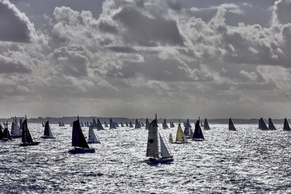 22_39195   © Thierry Martinez.DINARD, FRANCE. 9 Novembre  2022Départ de la 12éme ROUTE DU RHUM, transatlantique course à la voile en solitaire de St Malo(FRA)  à Pointe à Pitre (FRA-Guadeloupe) 3.543 milles nautiques.