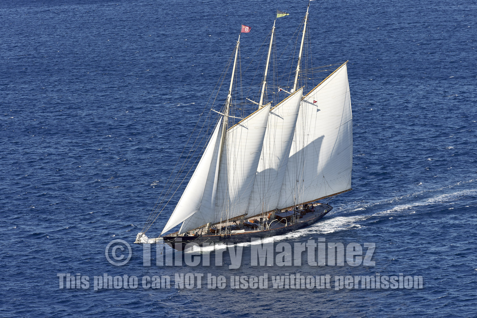 THM-21_23209_VOILES ST TROPEZ DAY 2 HELI