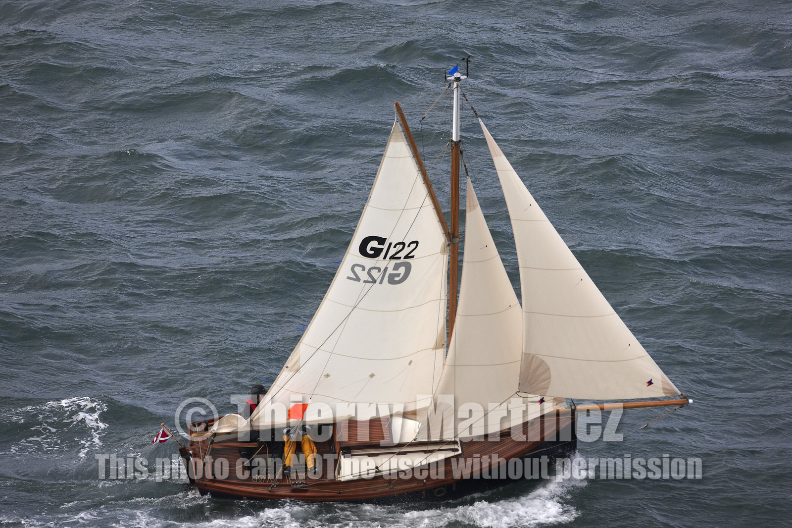 JP Morgan Asset Management Round The Island Race.