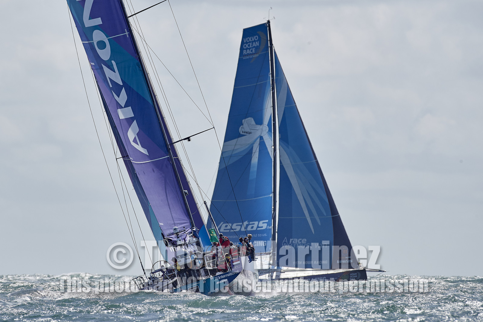 THM-17_066046_team AkzoNobel