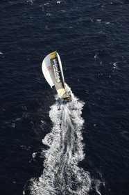 12_20646 CHEMINEES POUJOULAT ( IMOCA 60') , Skipper Bernard Stamm (SUI)