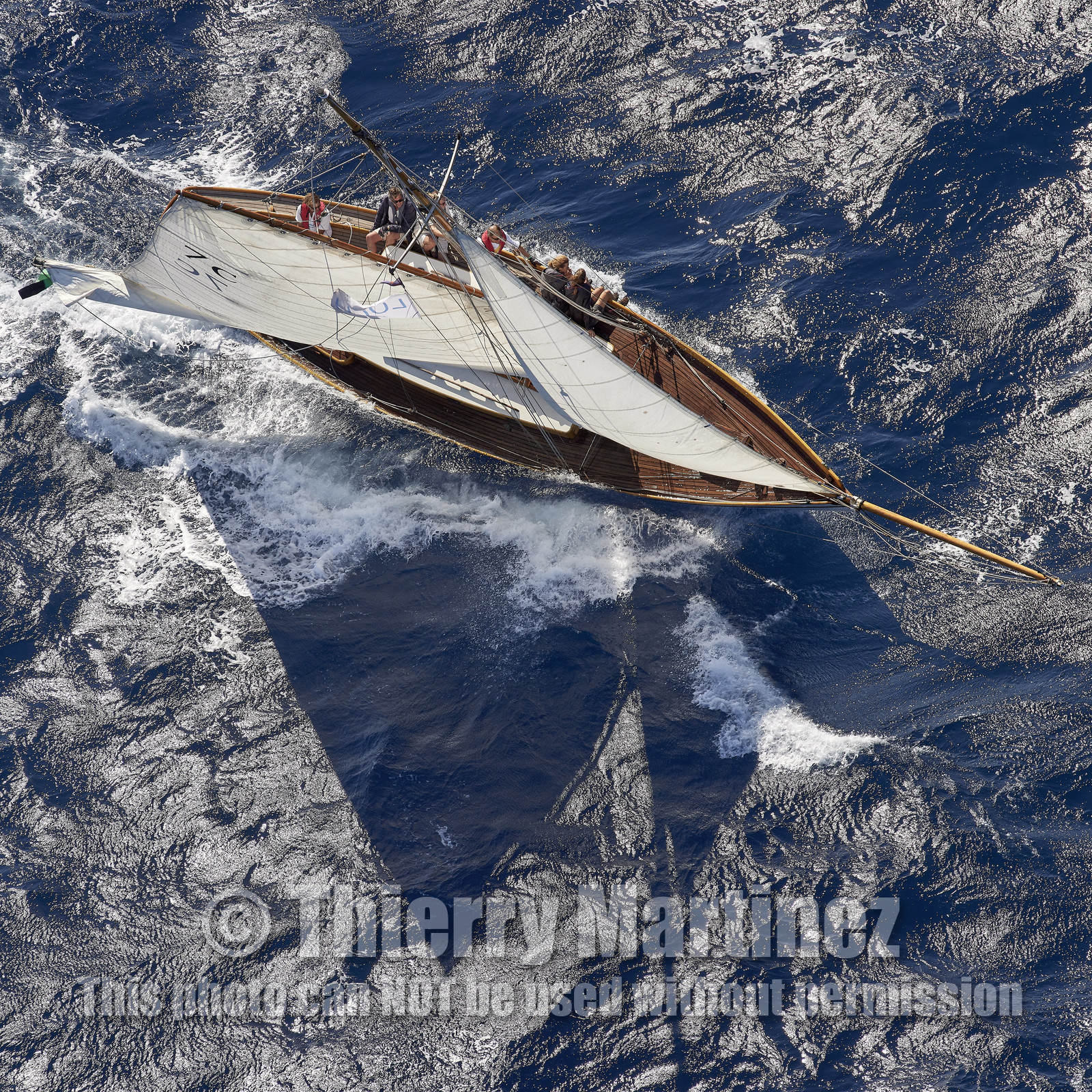 THM-21_23181_VOILES ST TROPEZ DAY 2 HELI