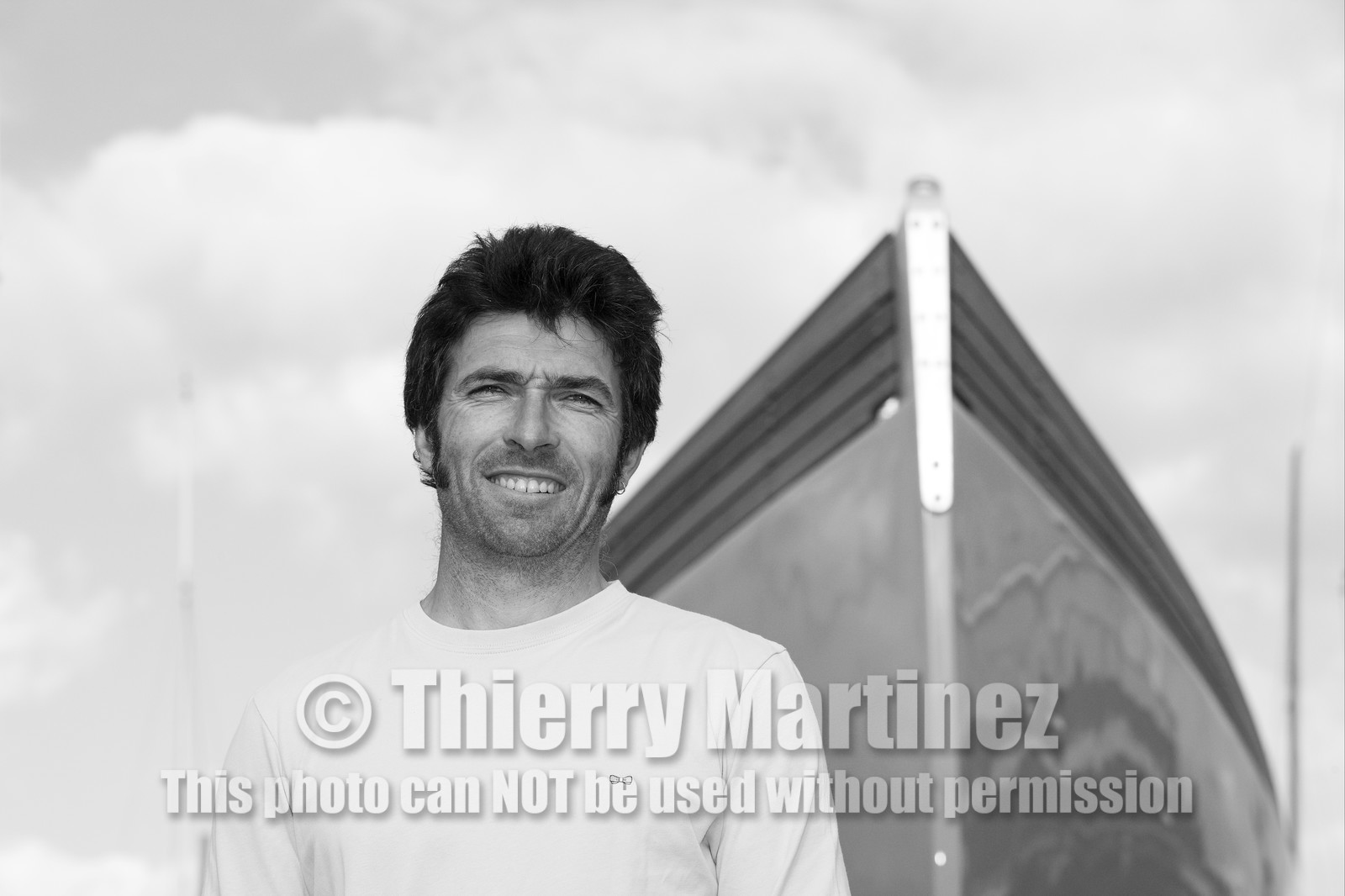 Thierry Dubois (FRA) et son bateau LA LOUISE