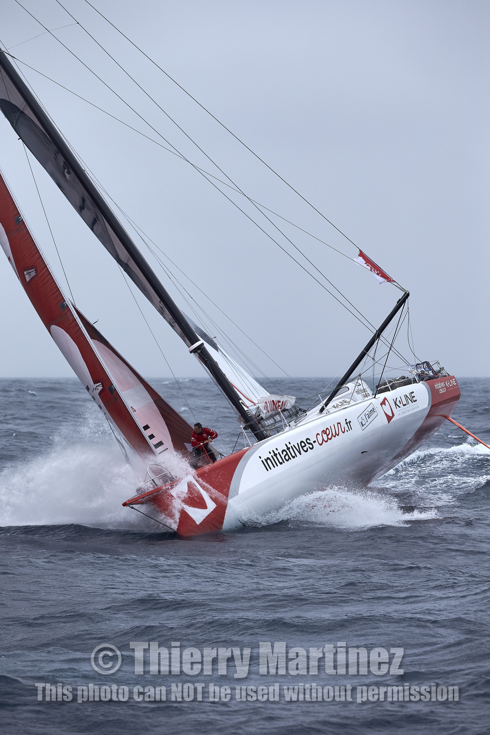 16_40108  ©Th.Martinez Sea&Co.  ILE DE GROIX - - FRANCE. 3 Août 2016. .Tanguy De Lamotte (FRA), a bord de l'IMOCA Initiatives-Coeur au large de l'Ile de Groix (FRA) en préparation du Vendée Globe 2016-17.