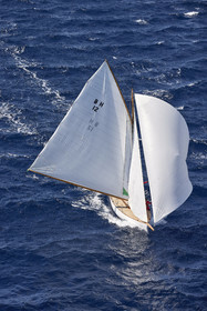 THM-21_23126_VOILES ST TROPEZ DAY 2 HELI