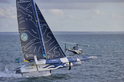 22_38943   © Thierry Martinez.DINARD, FRANCE. 9 Novembre  2022Départ de la 12éme ROUTE DU RHUM, transatlantique course à la voile en solitaire de St Malo(FRA)  à Pointe à Pitre (FRA-Guadeloupe) 3.543 milles nautiques.