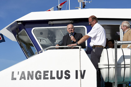 THM-17_085598-AGENLUS IV