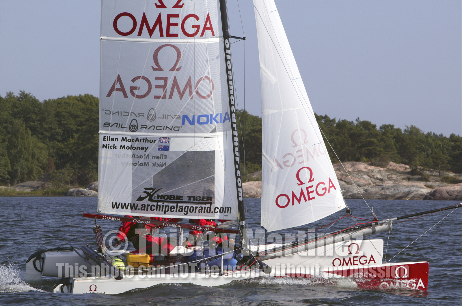 03_3140D  © Th.Martinez,STOCKHOLM SWEDEN, 8 07 03-Archipelago Raid (2003) Day 1..OMEGA Nick Moloney (AUS) & Ellen McArthur (UK)