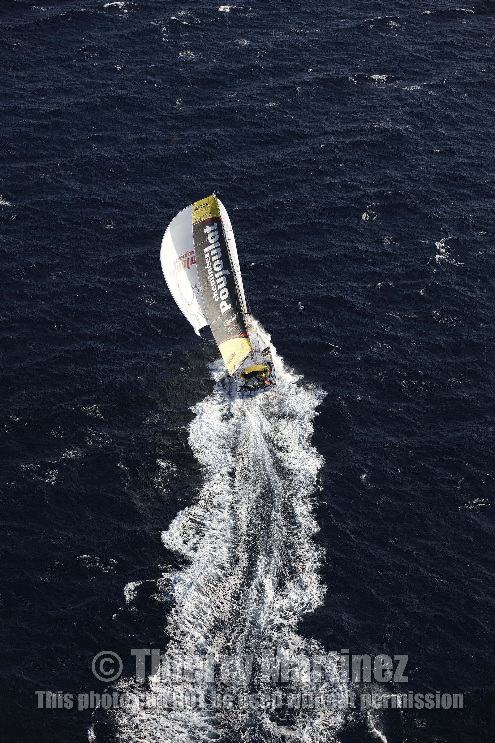 12_20646 CHEMINEES POUJOULAT ( IMOCA 60') , Skipper Bernard Stamm (SUI)