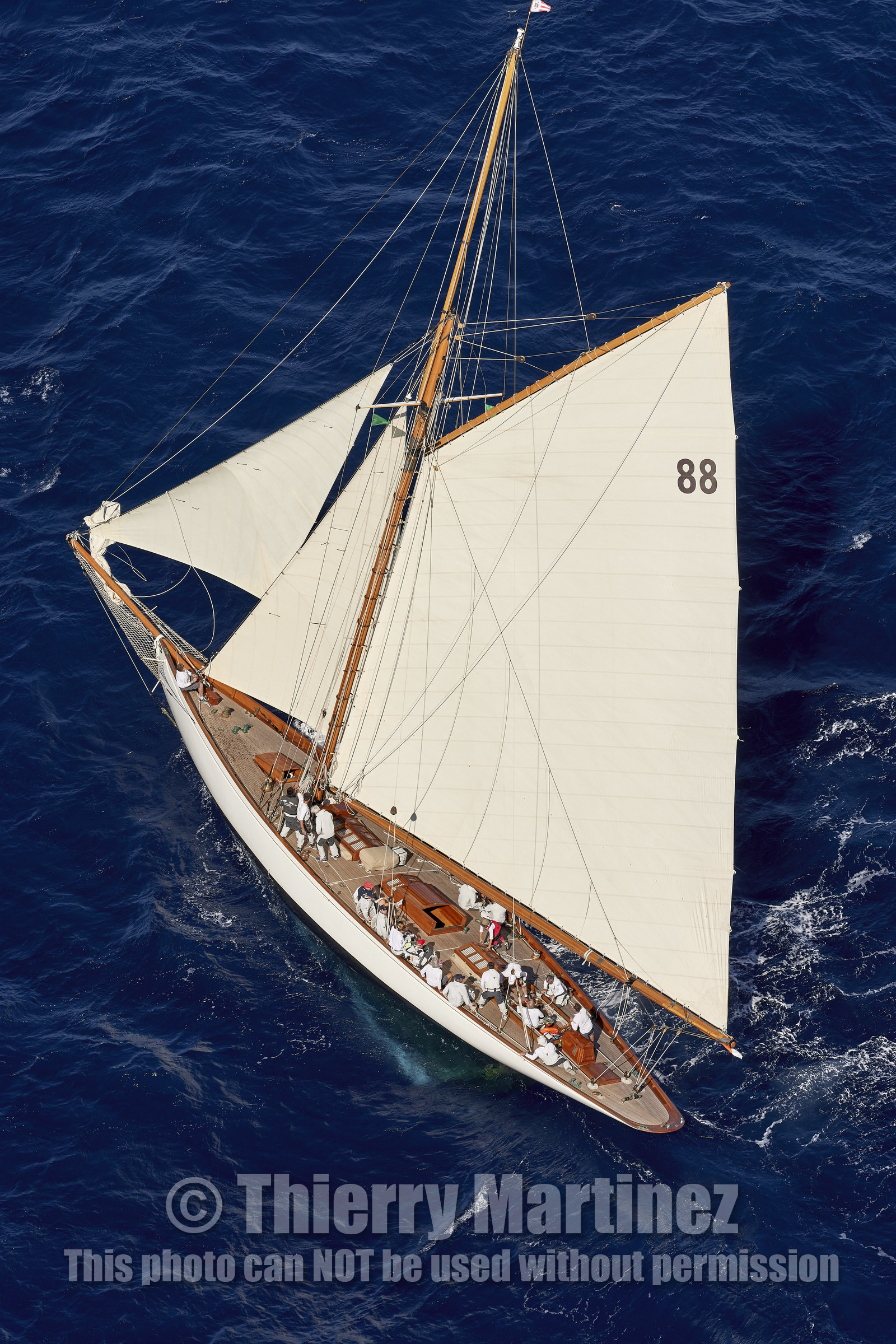 THM-21_23266_VOILES ST TROPEZ DAY 2 HELI