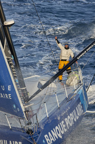 THM-17_000072_VendeeGlobeFinish