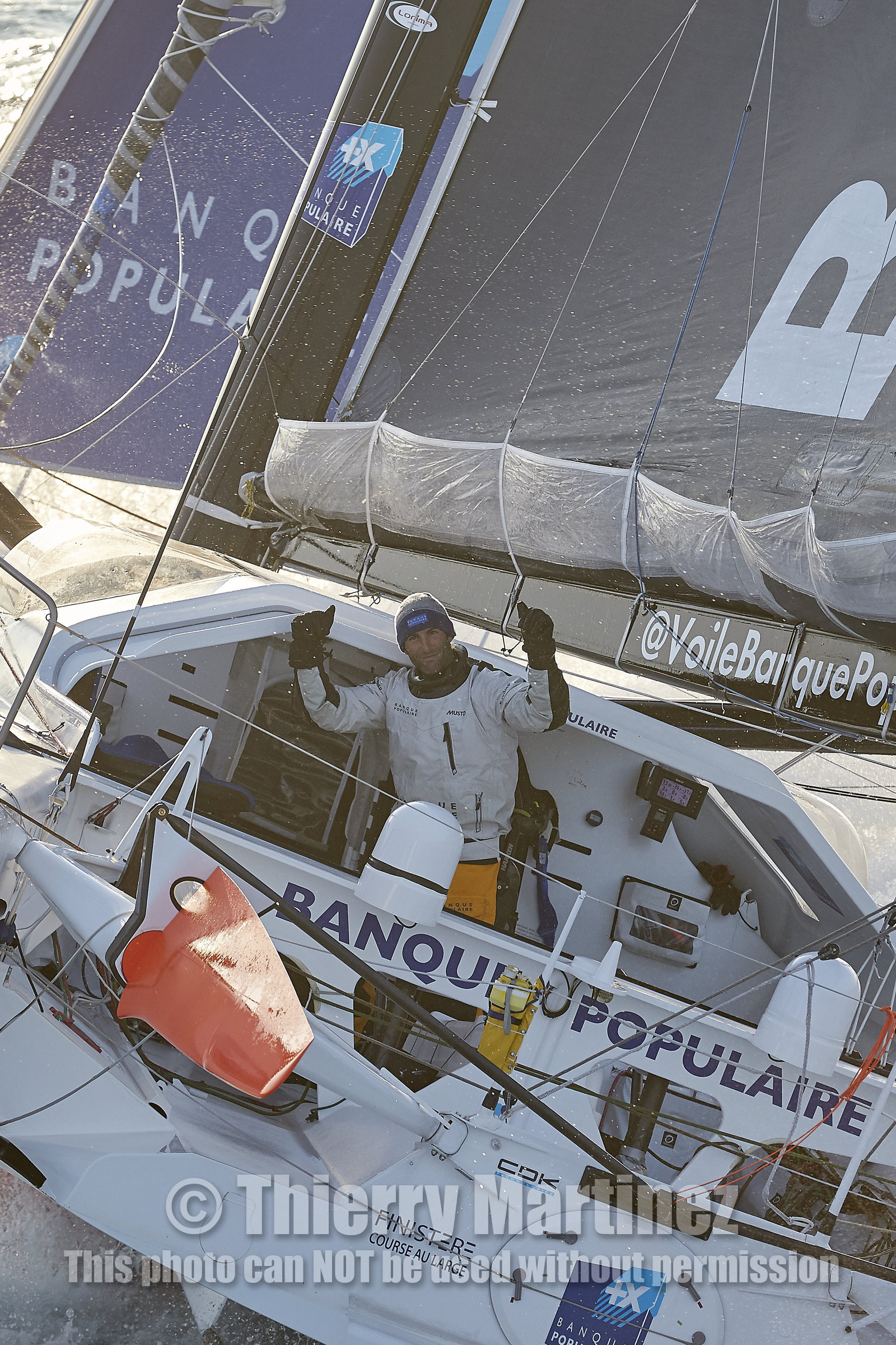 THM-17_001223_VendeeGlobeFinish