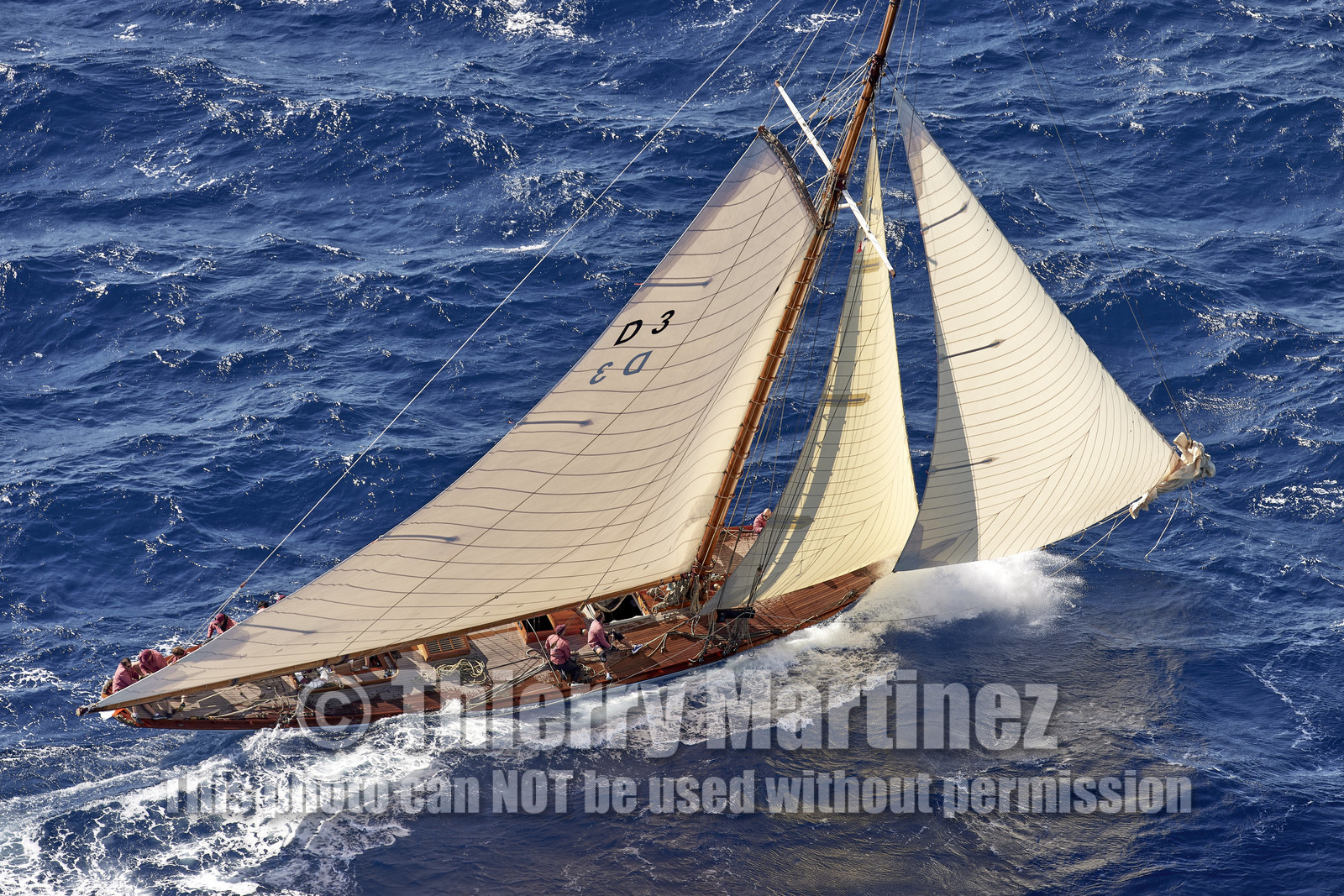 THM-21_23249_VOILES ST TROPEZ DAY 2 HELI