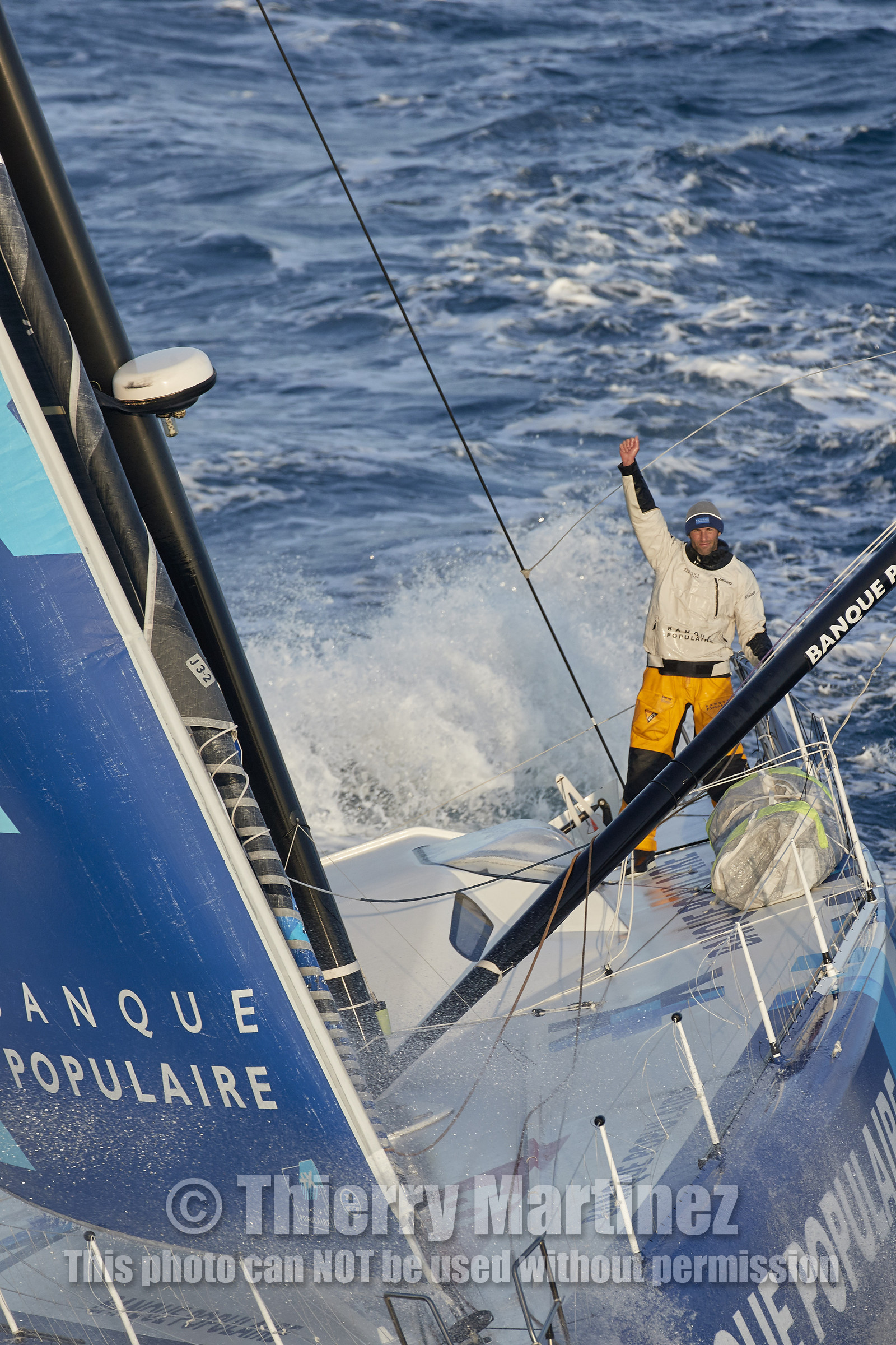 THM-17_000076_VendeeGlobeFinish