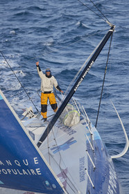 THM-17_000111_VendeeGlobeFinish