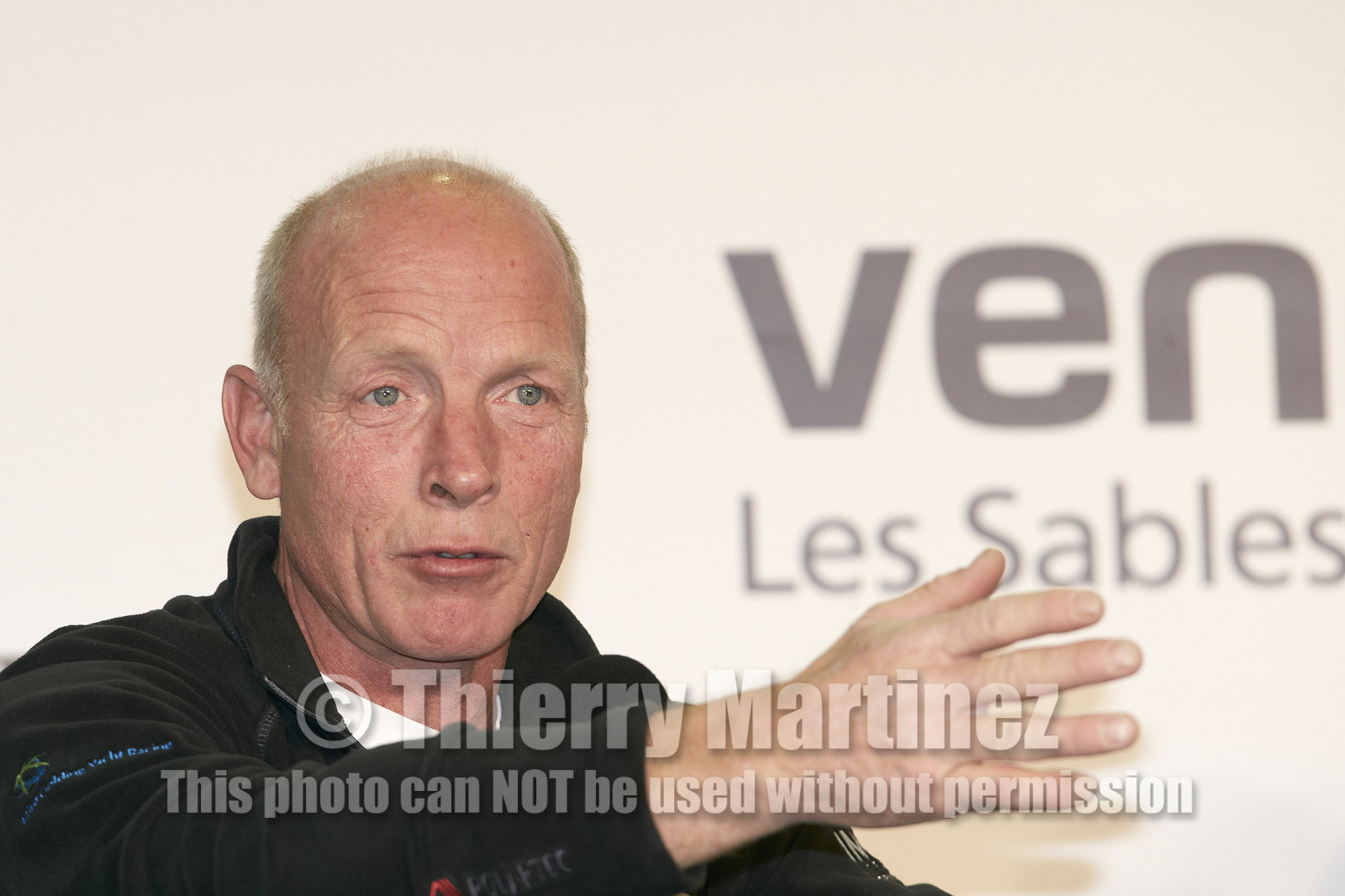 13_02425  2012 13 VENDEE GLOBE. Arrival in Les sables d'Olonne (