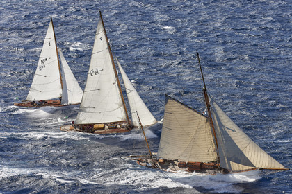 THM-21_23146_VOILES ST TROPEZ DAY 2 HELI