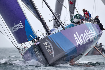 THM-17_063937_team AkzoNobel