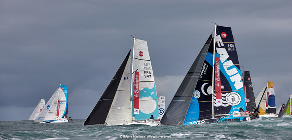 23_21963   © Thierry Martinez. LES SABLES D'OLONNE, 85 - FRANCE 25 septembre 2023.Départ MINI TRANSAT 2023. Départ du Dimanche 24 septembre retardé au Lundi 25 Sept .Les Sables d’Olonne (FRA)    Santa Cruz de la Palma ( Canaries)    St François ( Guadeloupe): 4050 NM.