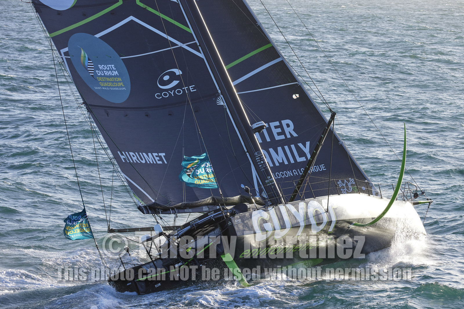 22_40225   © Thierry Martinez.DINARD, FRANCE. 9 Novembre  2022Départ de la 12éme ROUTE DU RHUM, transatlantique course à la voile en solitaire de St Malo(FRA)  à Pointe à Pitre (FRA-Guadeloupe) 3.543 milles nautiques.