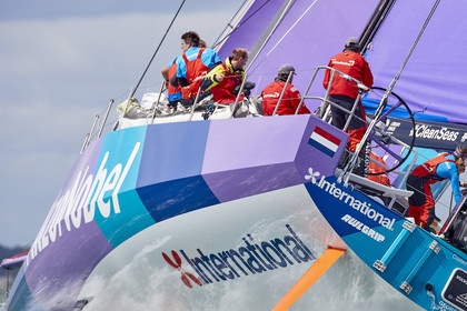 THM-17_065196_team AkzoNobel