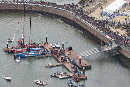team AkzoNobel  in Volvo Ocean Race 2017-18.
