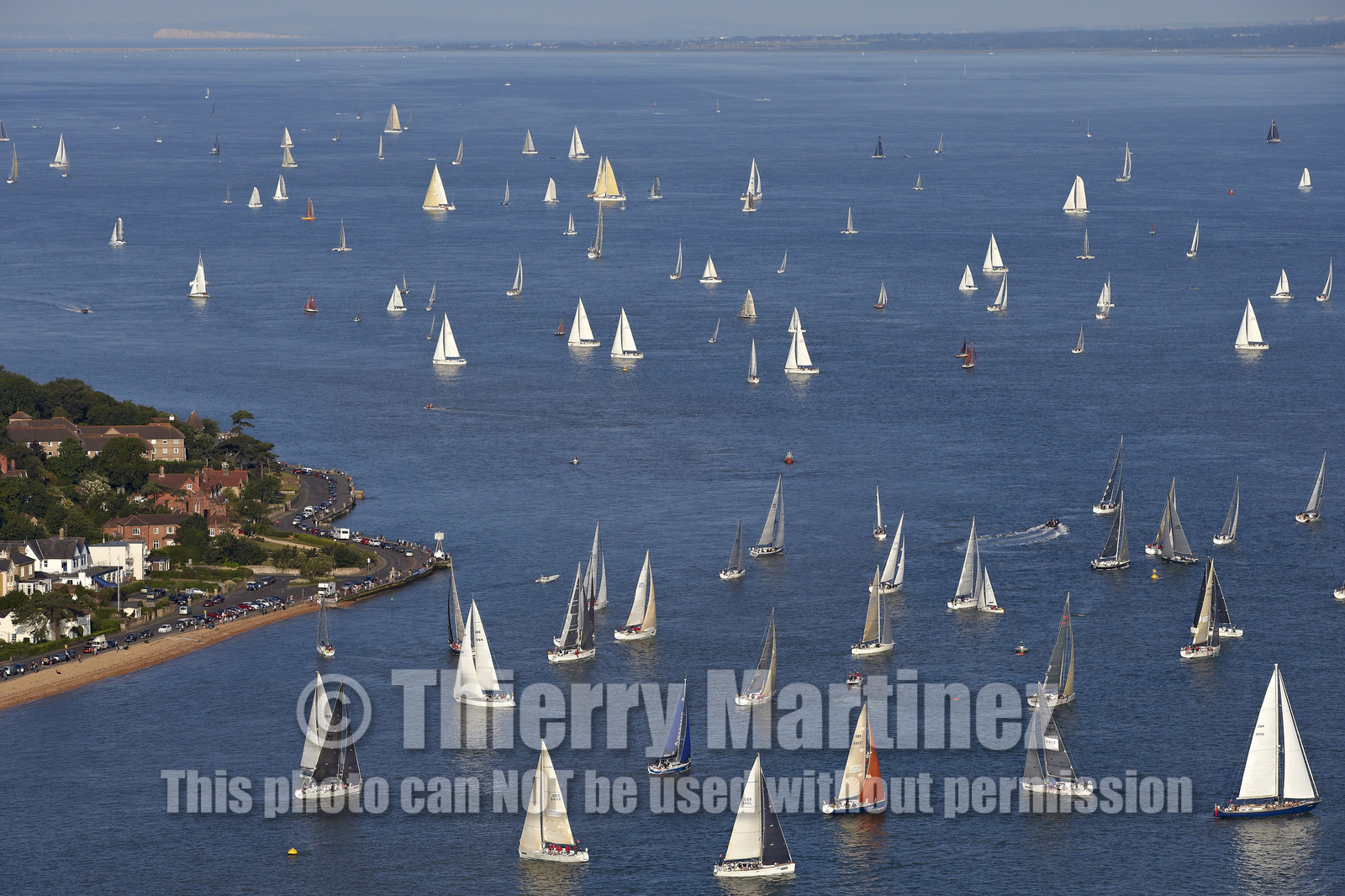 2014 JP Morgan Asset Management Round the Island Race .