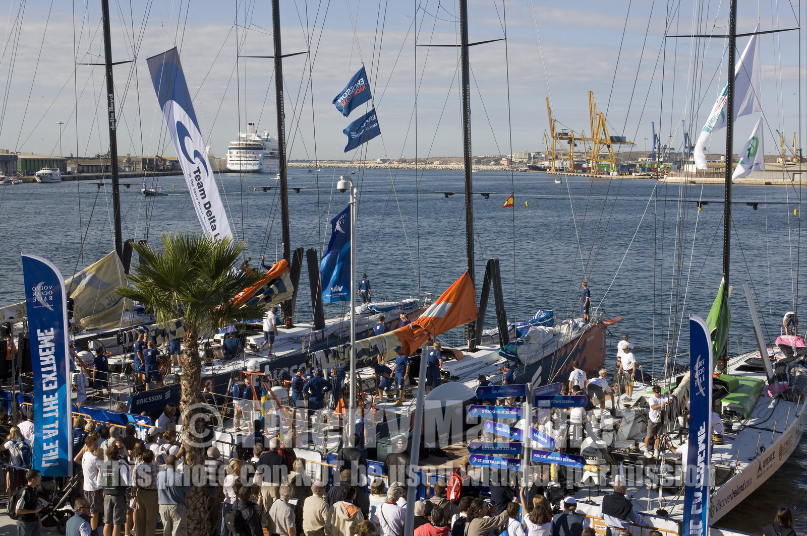 VOLVO OCEAN RACE - 2008 2009. IN-PORT RACE in Alicante-Spain.