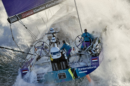 THM-17_108728_VOR-LISBON-LEG2start