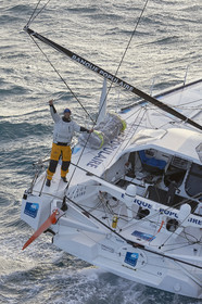 THM-17_000759_VendeeGlobeFinish