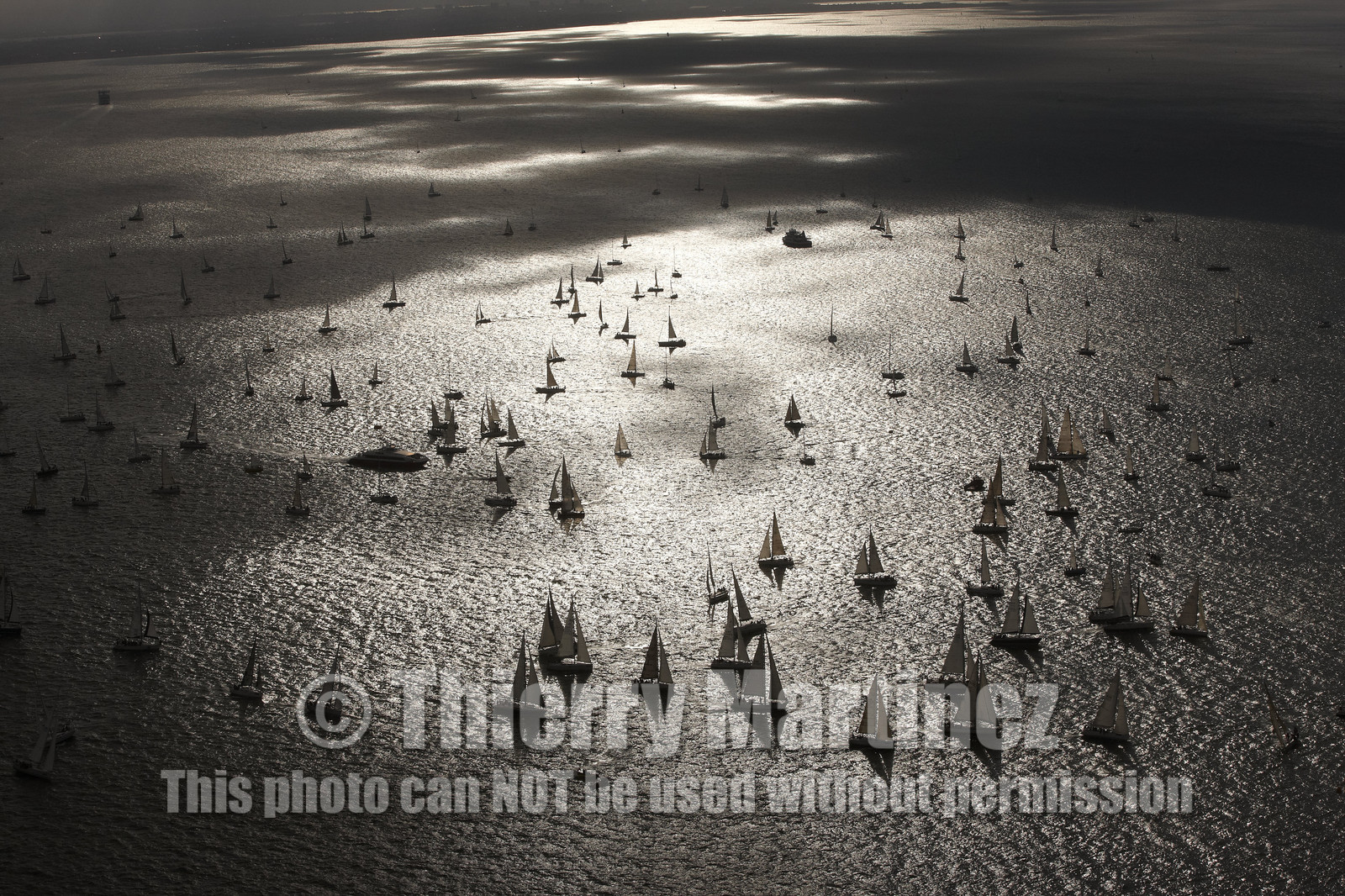 JP Morgan Asset Management Round The Island Race.