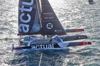 22_38849   © Thierry Martinez.DINARD, FRANCE. 9 Novembre  2022Départ de la 12éme ROUTE DU RHUM, transatlantique course à la voile en solitaire de St Malo(FRA)  à Pointe à Pitre (FRA-Guadeloupe) 3.543 milles nautiques.