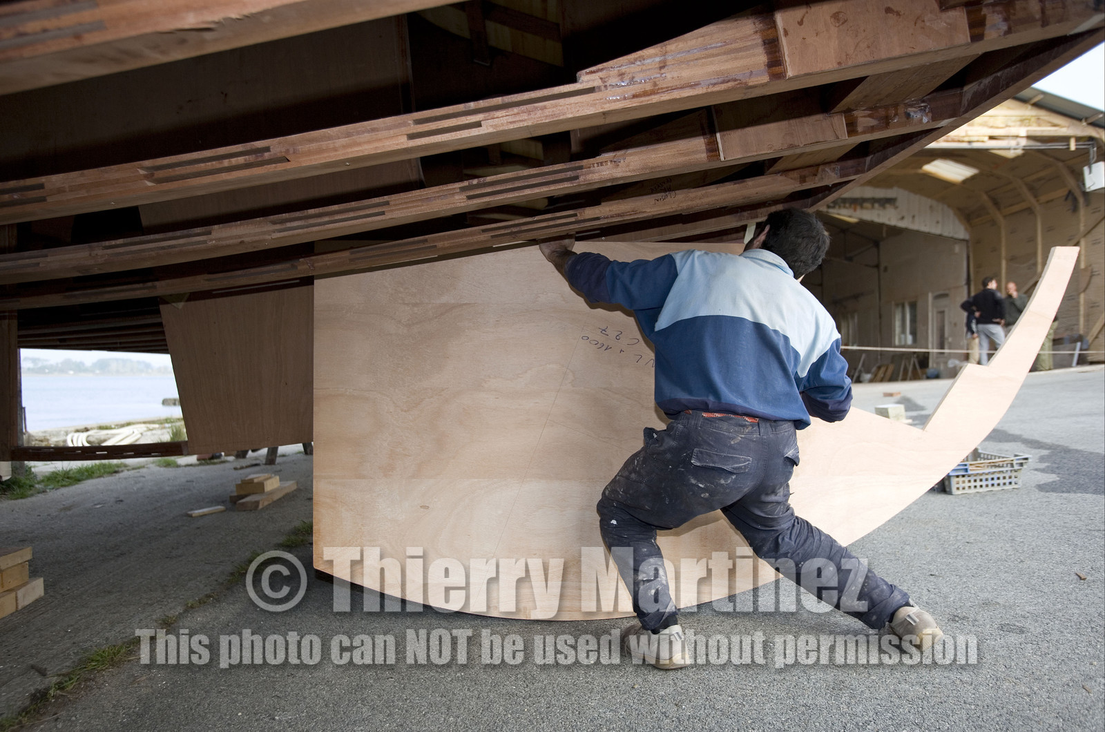 Thierry Dubois new boat under construction.15 Oct 2006
