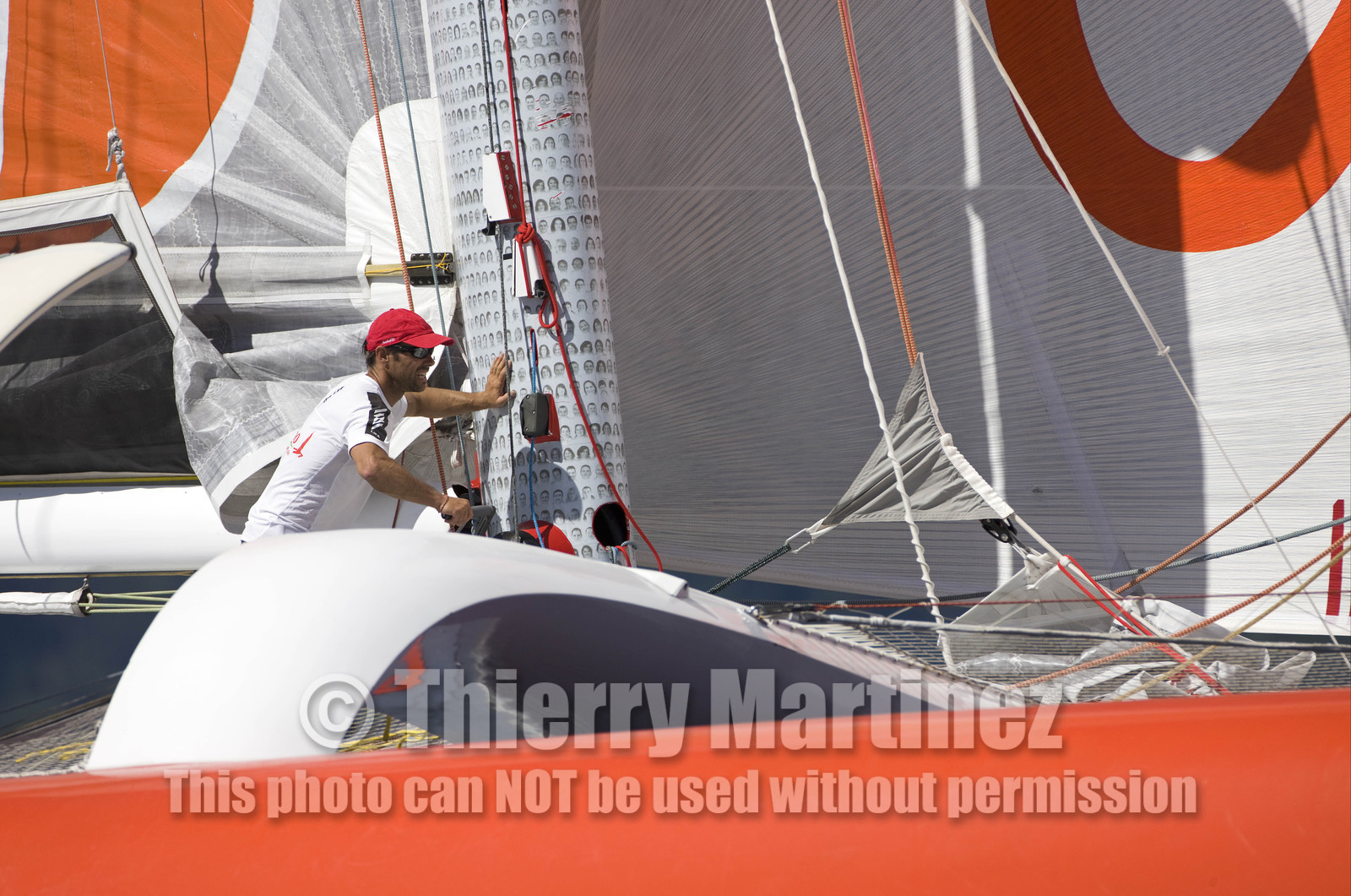 2010 ROUTE DU RHUM - LA BANQUE POSTALE . SOLO SAILING TRANSATLANTIC : ST MALO (FRA)   POINTE A PITRE-GUADELOUPE (FRENCH WEST INDIES). FINISH.