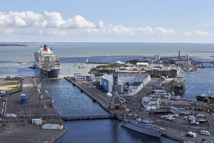 THM_17_041333_THE_BRIDGE