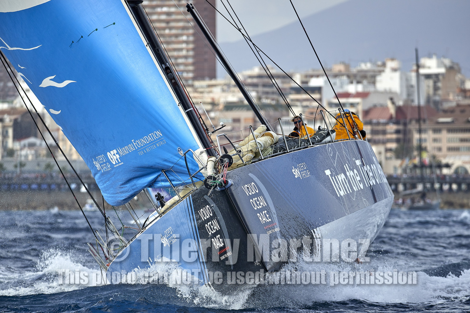 THM-17_097340-VOR ALICANTE-LEG1 START