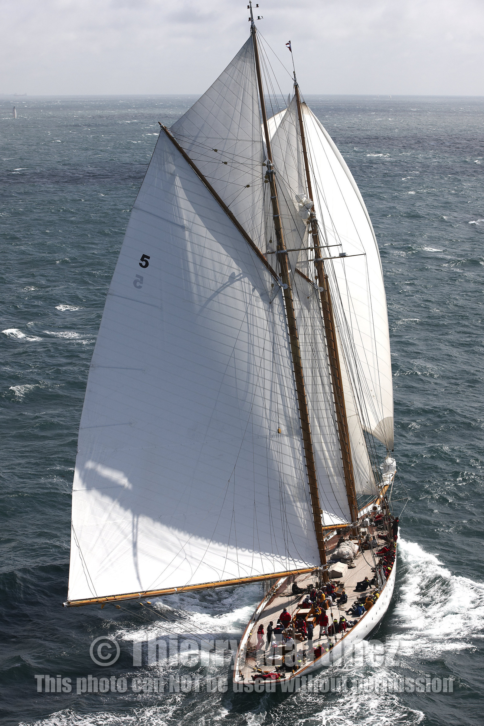 JP Morgan Asset Management Round The Island Race.