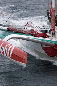 Thomas Coville (FRA) maxi trimaran SODEBO Solo round the world record attempt. Start in Brest (FRA)
