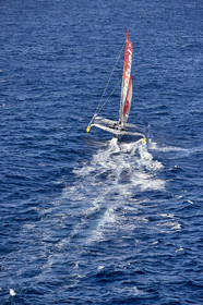 « ULTIM ACTUAL LEADER , Skipper Yves Le Blevec.