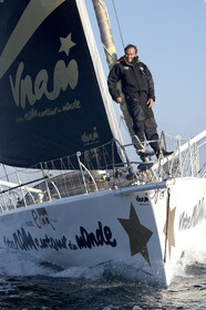 VOTRE NOM AUTOUR DU MONDE , skipper Bertrand de Broc (FRA)
