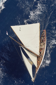 THM-21_23260_VOILES ST TROPEZ DAY 2 HELI