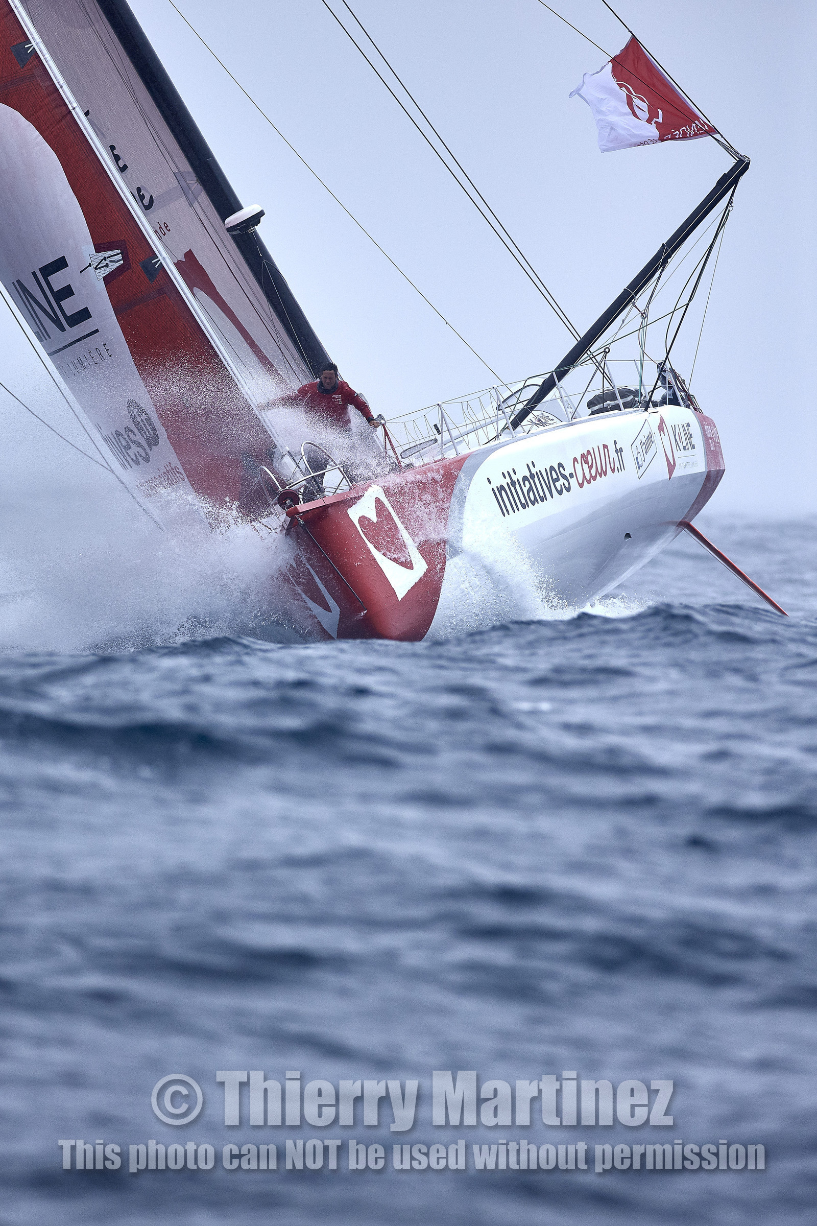 16_40203  ©Th.Martinez Sea&Co.  ILE DE GROIX - - FRANCE. 3 Août 2016. .Tanguy De Lamotte (FRA), a bord de l'IMOCA Initiatives-Coeur au large de l'Ile de Groix (FRA) en préparation du Vendée Globe 2016-17.