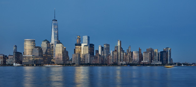 16_17047-NY at sunset