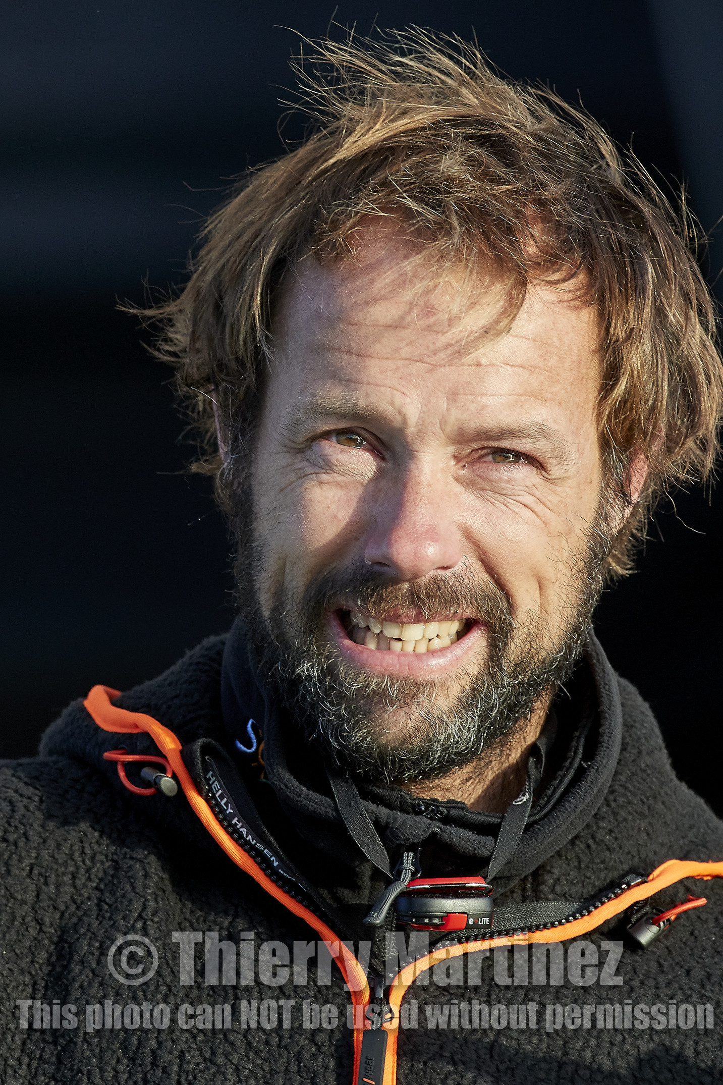 Single-handed sailing round the world record .