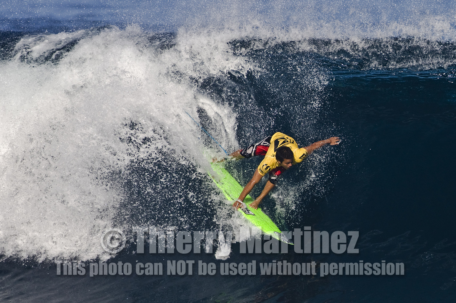 2011 VOLCOM PIPE PRO  ( Surf contest) at Banzai Pipeline Beach, North Shore - Oahu - Hawaii.