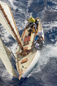 THM-21_23003_VOILES ST TROPEZ DAY 2 HELI