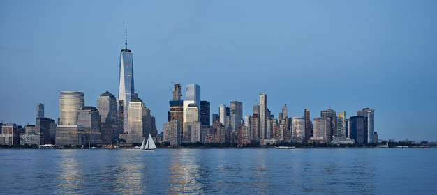 16_17028-NY at sunset